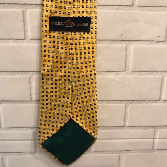 Tommy Hilfiger Men’s Silk Tie GUC - Picture 5 of 8